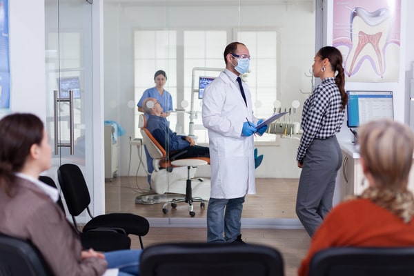 seguro gastos medicos menores